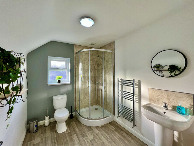 Bathroom, Curzon House 2, Lincolnshire