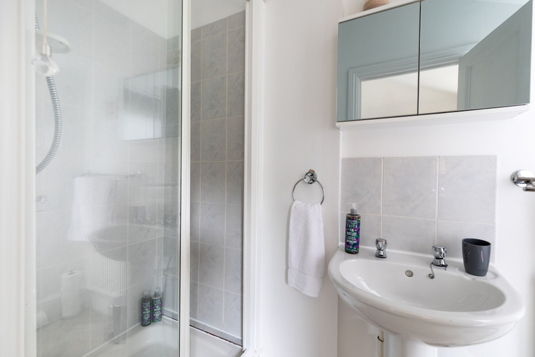 Bathroom, Little Haven, Cornwall