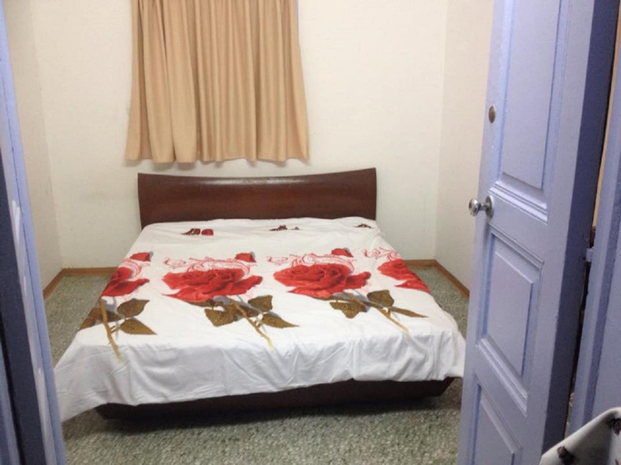 Bedroom 4, Nzar Khoury For Hosting