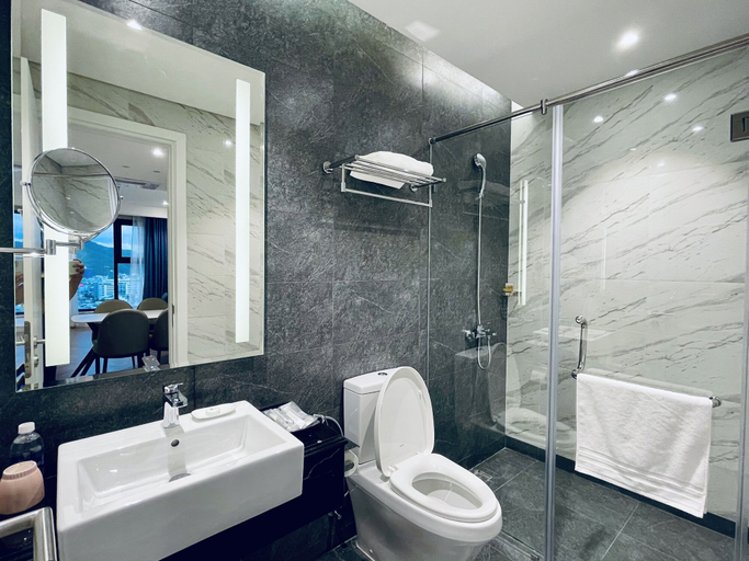 Bathroom 4, Armin Serviced Apartment Quy Nhon, Qui Nhơn