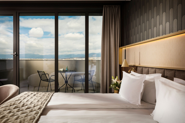 Bedroom 3, Kings Valley Medical & Spa Hotel, Kazanlak