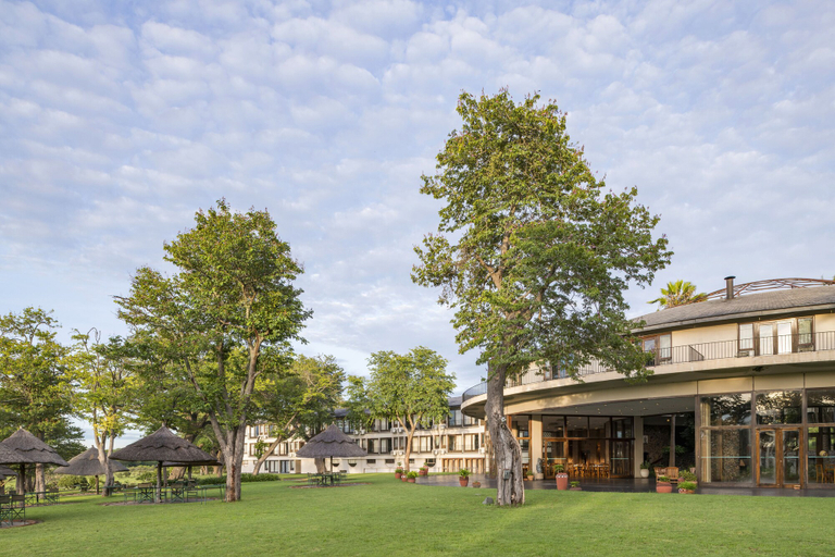 Exterior & Views 2, Hwange Safari Lodge, Hwange