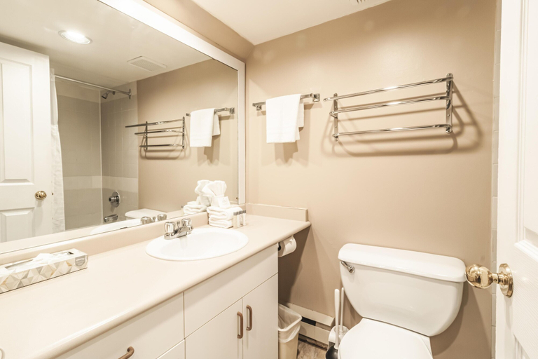 Bathroom 4, Whistler Vacation Club Lake Placid Lodge - 103, Squamish-Lillooet