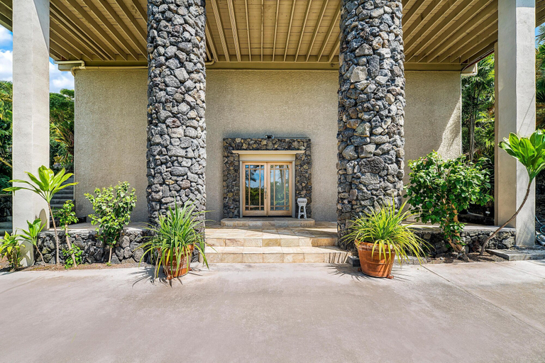 Exterior & Views 2, Ono Hale, Hawaii