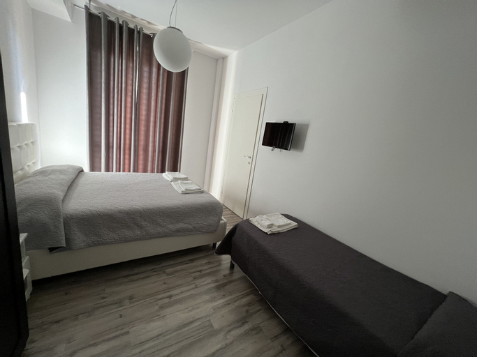 Bedroom 10