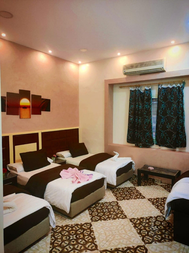 Bedroom 4, The Emerald Hotel, 'Abdin