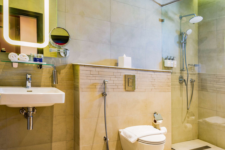 Bathroom 5, Park Inn by Radisson Hotel & Residence Duqm, Al Wusta