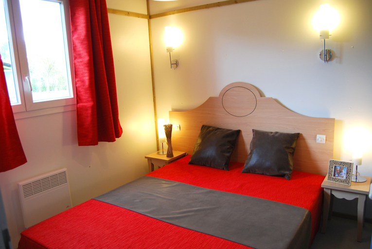Bedroom 2, Lagrange Vacances Port Lalande, Lot-et-Garonne