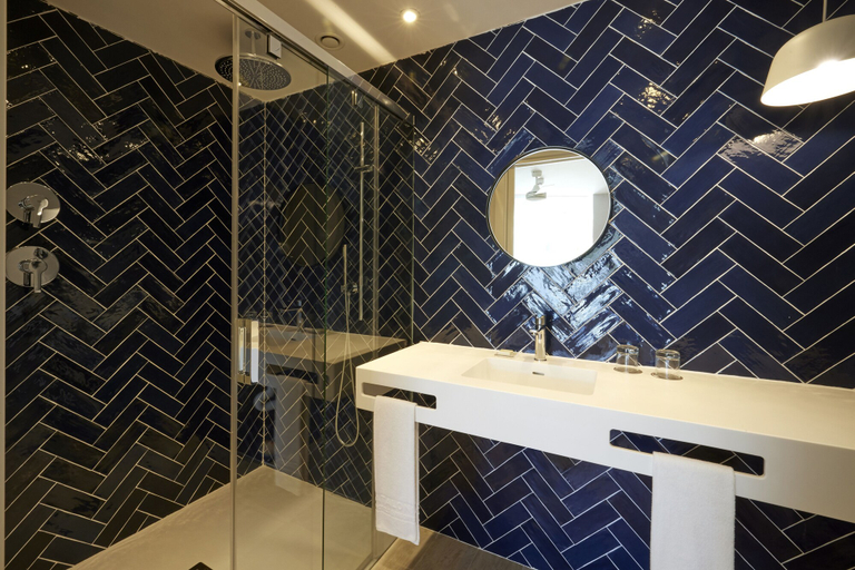 Bathroom 5, Catalonia Mirador des Port, Baleares