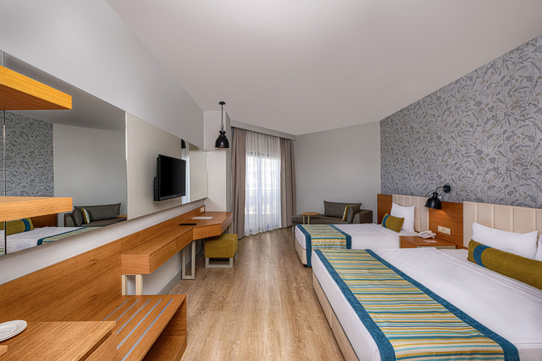 Bedroom 4, Calido Maris Hotel, Manavgat