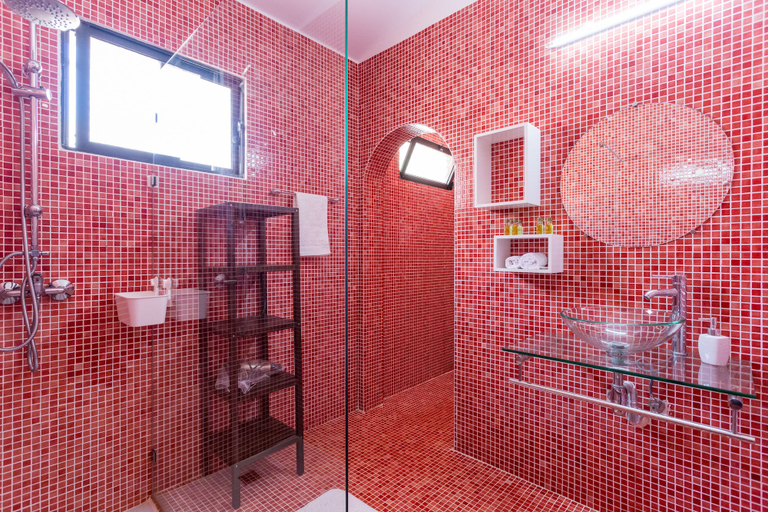 Bathroom 4, Vila Sta Teresinha Suites, Lagos
