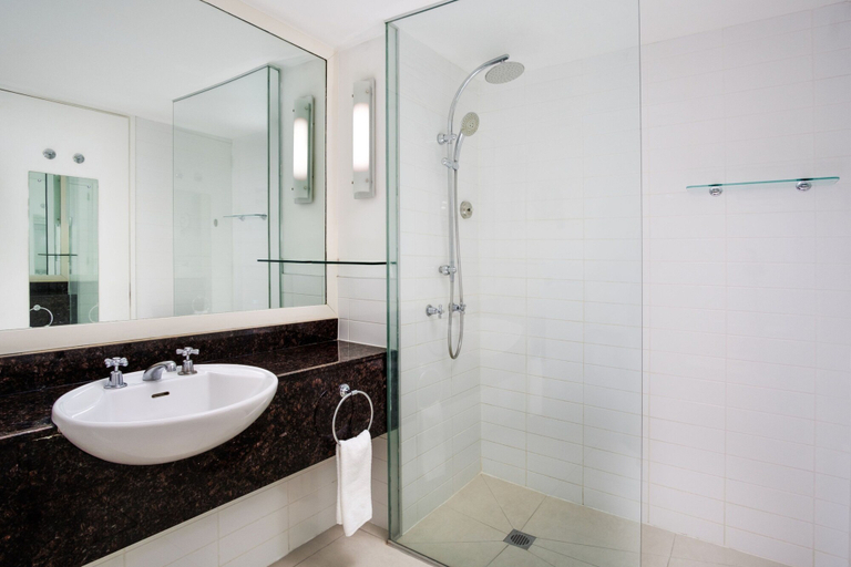 Bathroom 5, Sheraton Denarau Villas, Ba