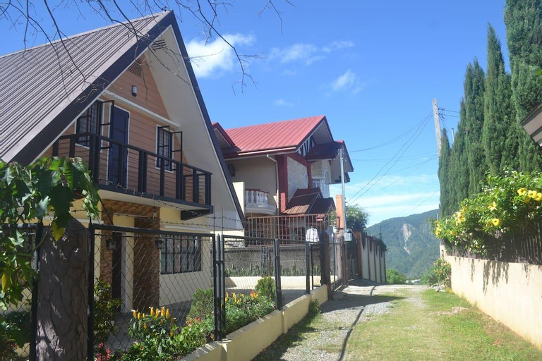 Zya 3BR A-House, Baguio City