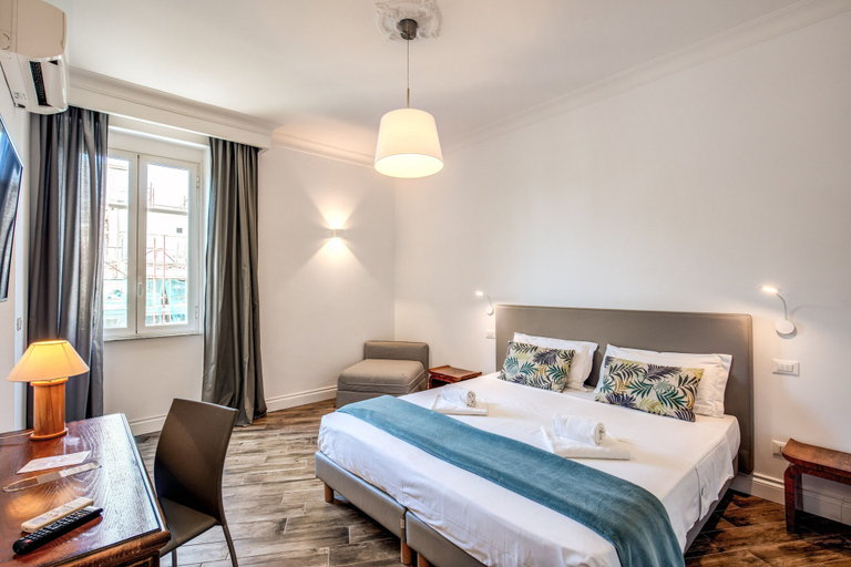 Bedroom 3, Astoria Palace, Rome