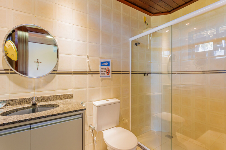 Bathroom 4, GB18 Maravilhosa Casa Pé na Areia, Camaçari