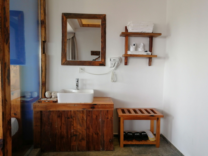Bathroom 4, Tian's Resort, Zhangjiajie