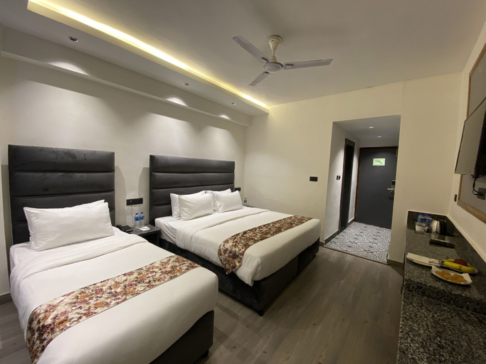Bedroom 2, Click Sunburry Hotel Katra, Reasi