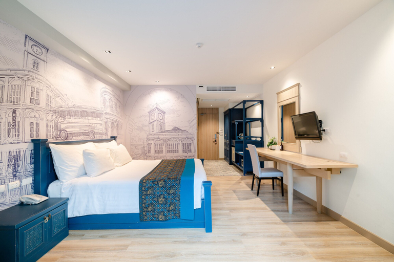 Bedroom 27