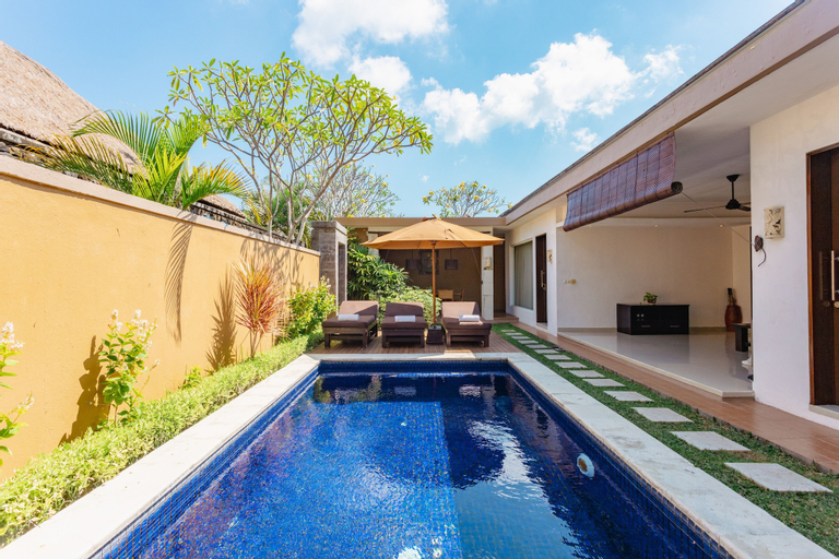Swimming Pool 7