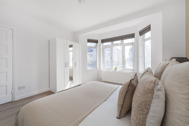 Bedroom 2, The Neasden Villas, London