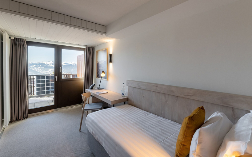 Bedroom 4, Victoria Hotel & Residence, Aigle