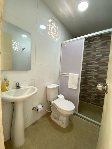 Bathroom 3, Casa Villa Elvia, Valledupar