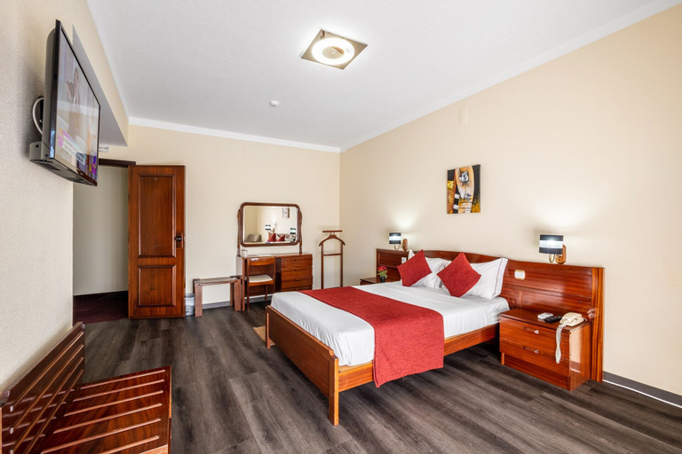 Bedroom 5