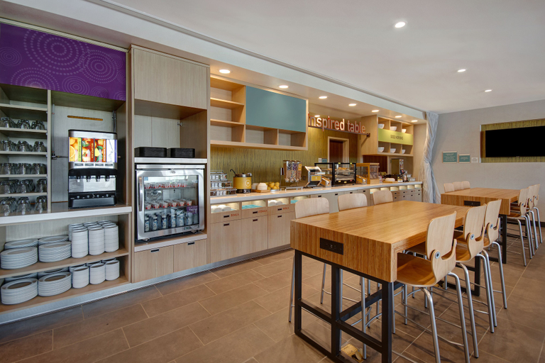 Food & Drinks 4, Home2 Suites by Hilton Garden Grove, Orange