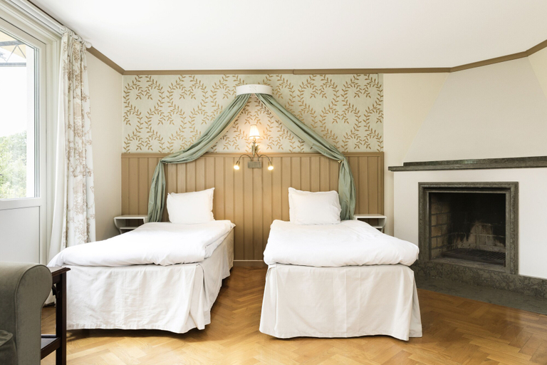 Bedroom 2, Ronnums Herrgård - Collection by Ligula, Vänersborg