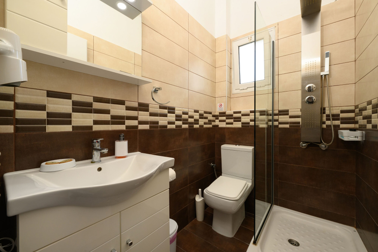 Bathroom 3, Nissaki Bay Apartments, Ionian Islands
