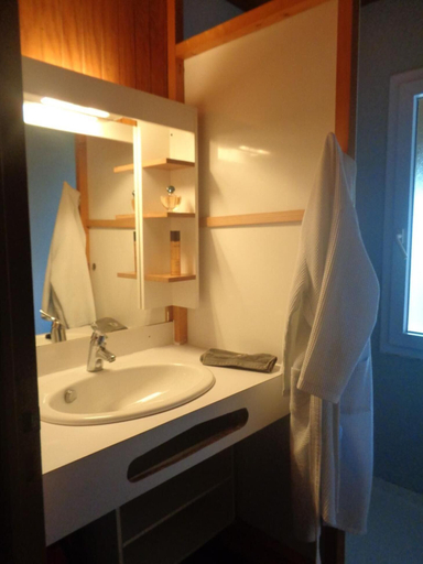 Bathroom 4, Relais Du Salagou, Hérault