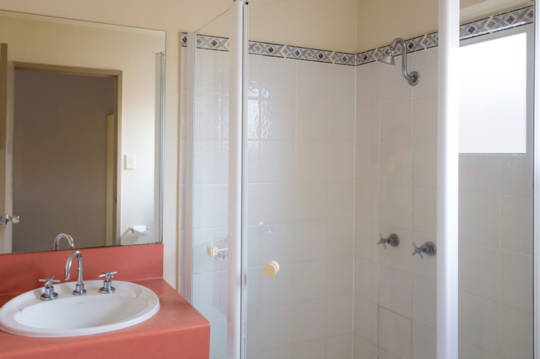 Bathroom 5