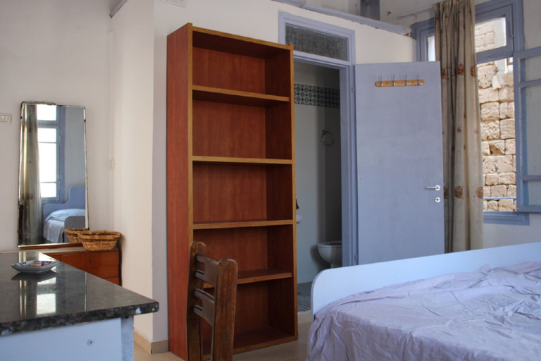 Bedroom 5, Nzar Khoury For Hosting