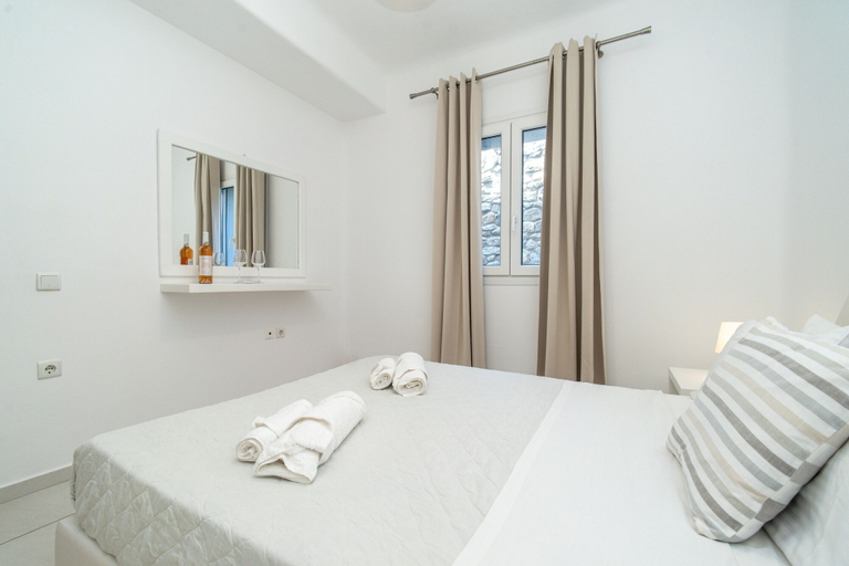 Bedroom 3, Overview Mykonos Apartments, South Aegean