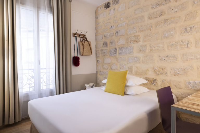 Bedroom 4, Le Régent Montmartre by Hiphophostels, Paris