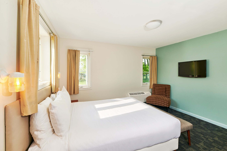 Bedroom 4, Greenporter Hotel, Suffolk