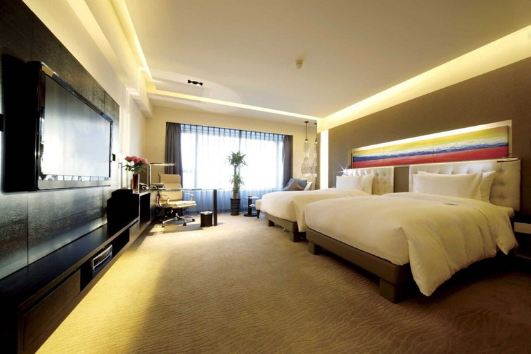 Bedroom 3, Furama Hotel Dalian, Dalian