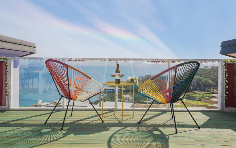 Others 5, Soulmate Pension, Namhae
