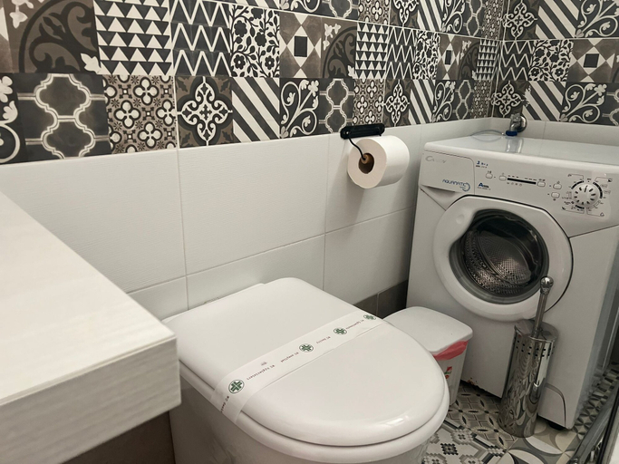 Bathroom 4, CASA DONNA FELICIA, Syracuse