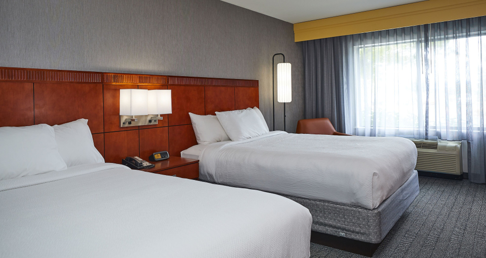 Bedroom 3, Courtyard by Marriott Eugene Springfield, Lane