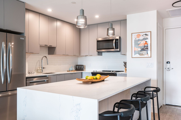 Private kitchen, Galena by Revelstoke Vacations, Columbia-Shuswap