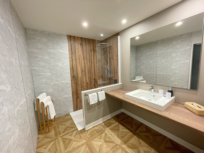 Bathroom, Hôtel La Grande Conque, Hérault
