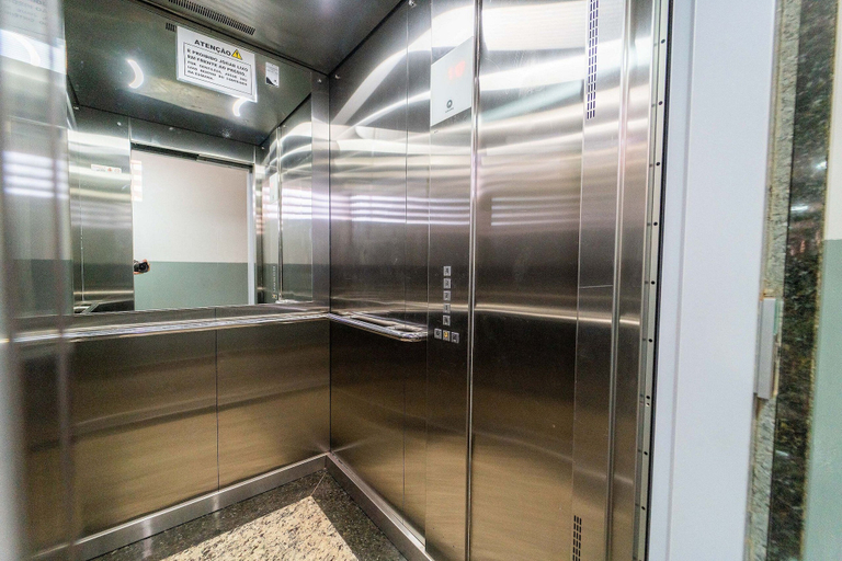 Others 4, Ap 2 Qts com suíte Garagem e Elevador, Brasília