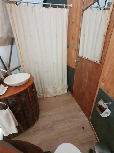 Bathroom 4, Magma Lodge Pucon, Cautín