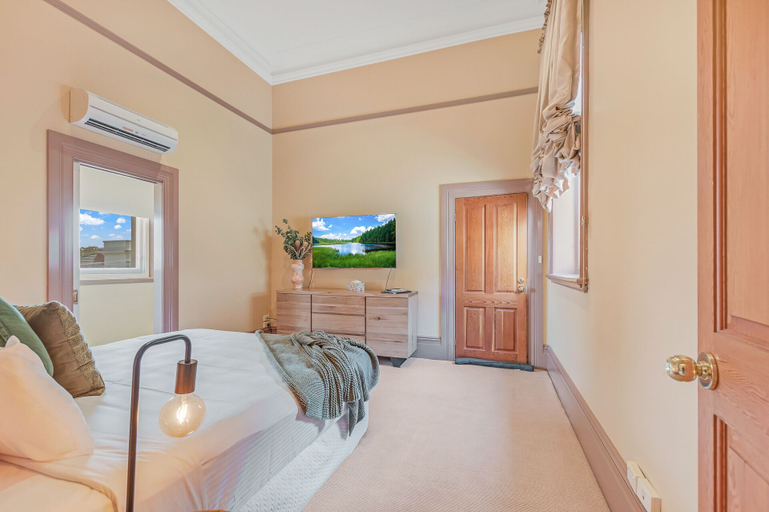 Bedroom 3, Clocktower Suites, Campaspe - Echuca
