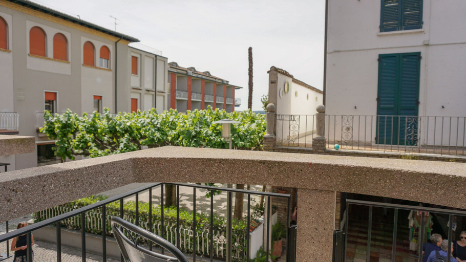 Exterior & Views 2, Hotel Mavino, Brescia