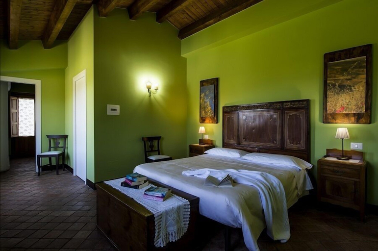Bedroom 3, Casa Arrigo, Catania