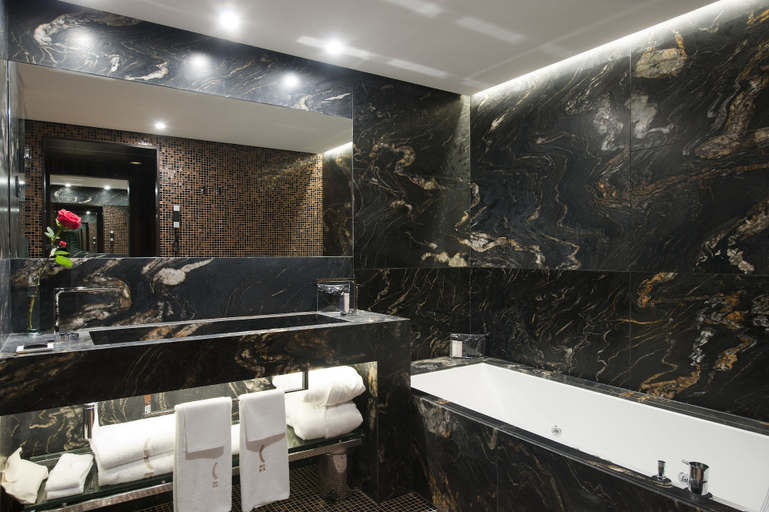 Bathroom 4, Claris Hotel & Spa 5*GL, a Small Luxury Hotels of the World, Barcelona