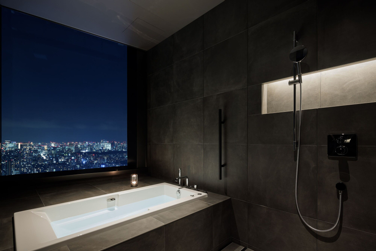 Bedroom 24