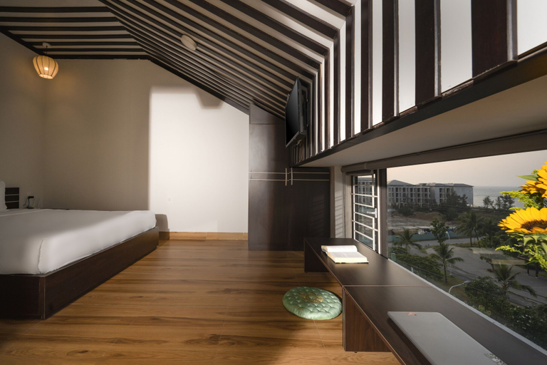 Bedroom 2, Hotel Front Beach, Da Nang